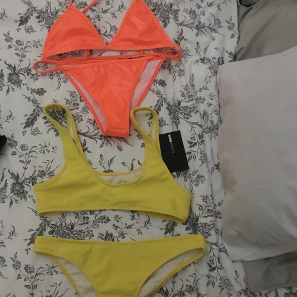 Two bikini sets - Picture 5 of 5